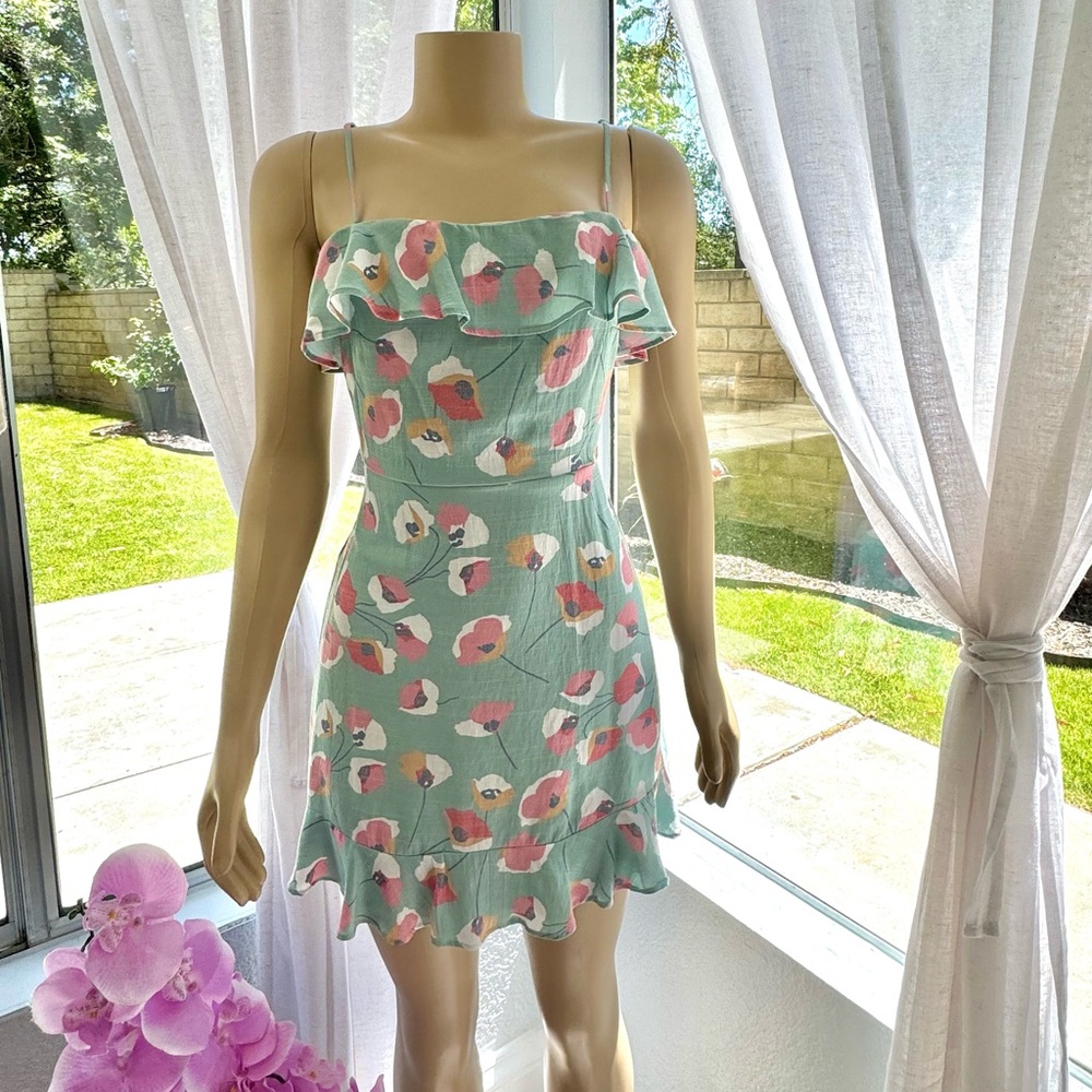 Row A Womens Spaghetti Strap Dress Floral Ruffle Sage Green Size M Medium